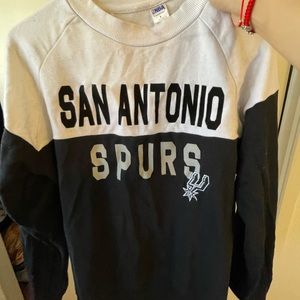 NBA Letter graphic shoulder sweater